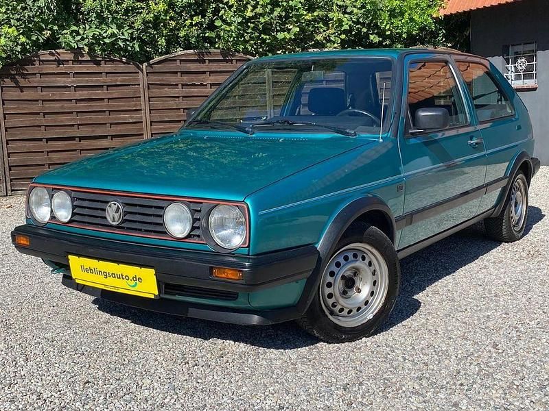 Grün Gebraucht 1991 VW Golf II Limousine | 3.490 € - Bild 1/4