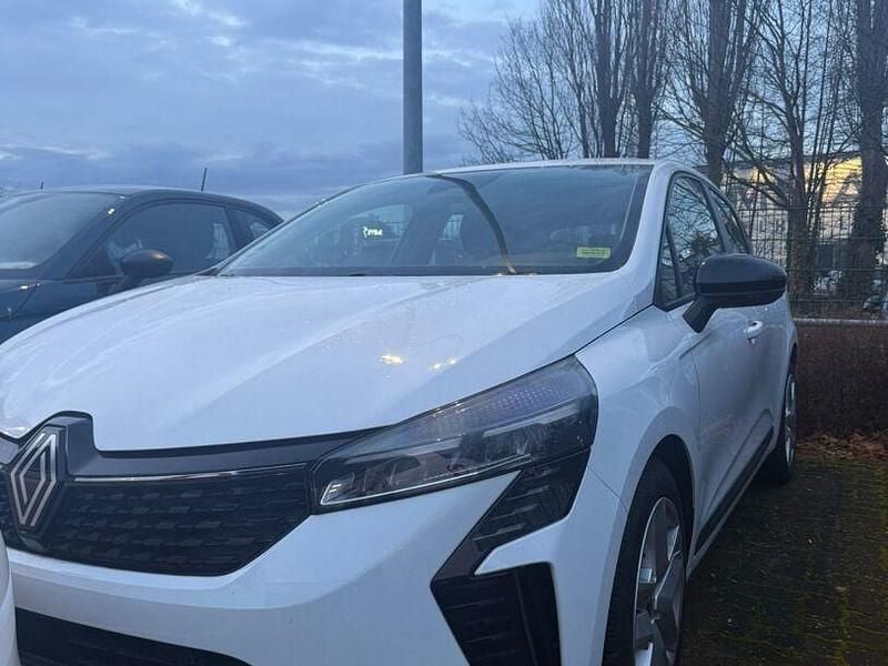 Gebraucht Renault Clio V Evolution 67 PS (49 kW) 2024 Weiß Limousine