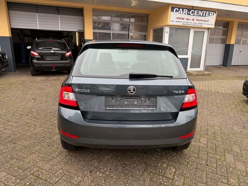 Gebraucht Skoda Fabia Style 95 PS (69 kW) 2020 Grau Kleinwagen