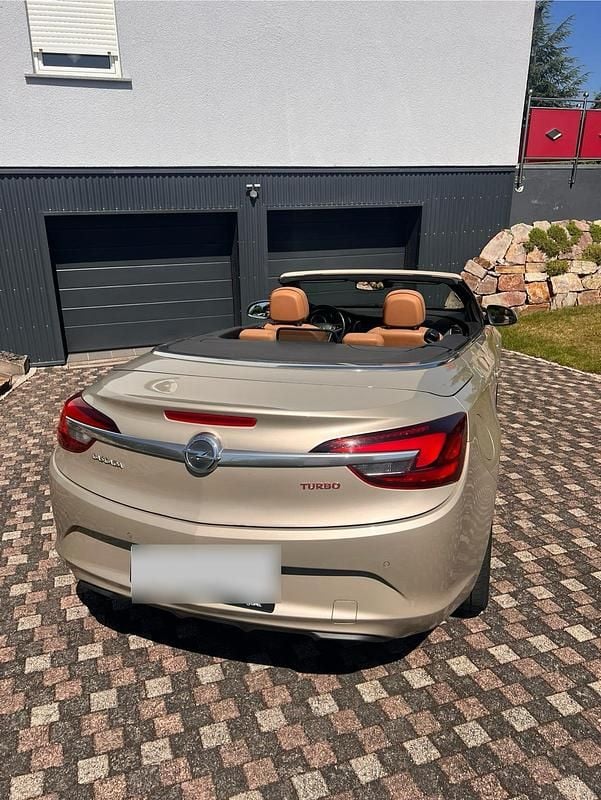 Gebraucht Opel Cascada 170 PS (125 kW) 2014 Beige Cabrio