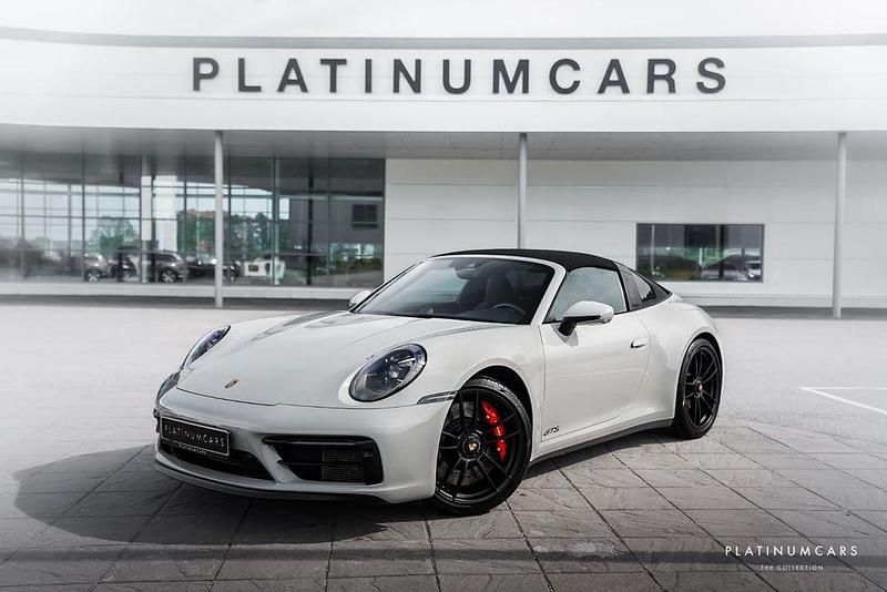 Grau Gebraucht 2022 Porsche 992 | 165.123 € (Fairer Preis) - Bild 1/4