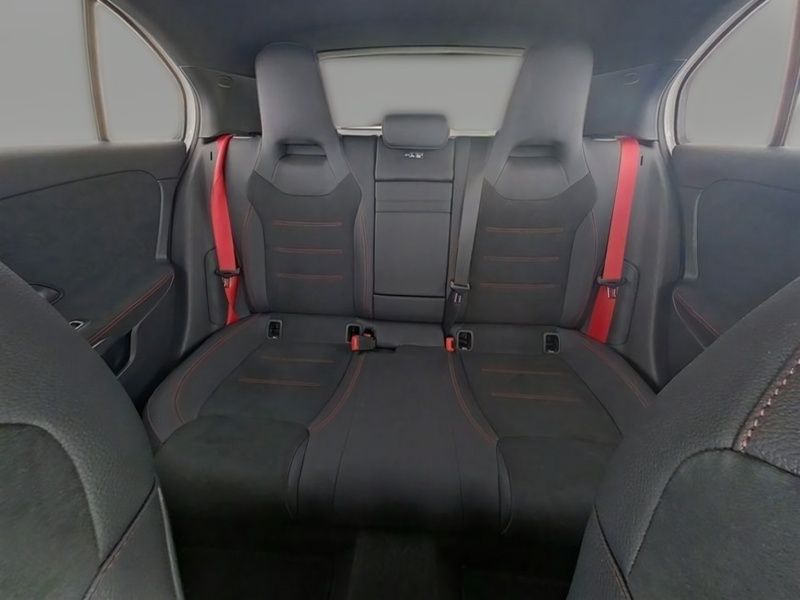 Gebraucht Mercedes A35 AMG Advanced 306 PS (225 kW) 2024 Weiß Limousine