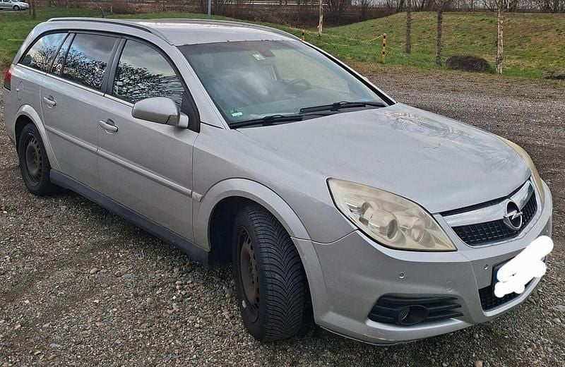 Gebraucht Opel Vectra 150 PS (110 kW) 2008 Silber Limousine