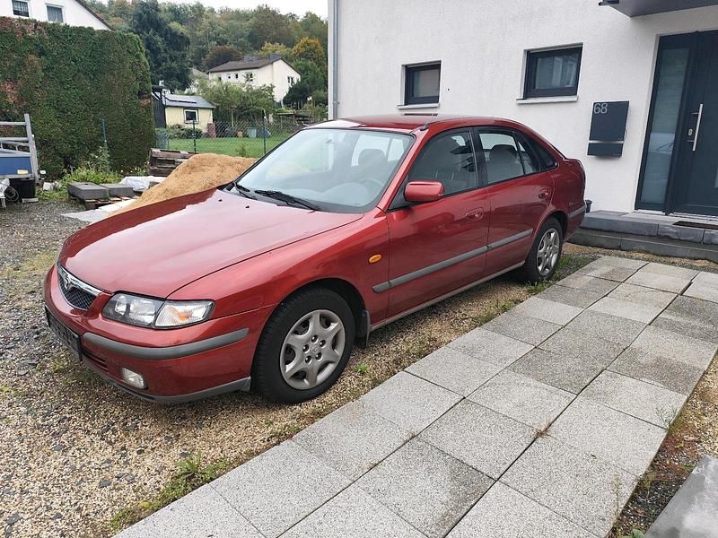 Rot Gebraucht 1997 Mazda 626 Limousine | 1.350 € - Bild 1/4