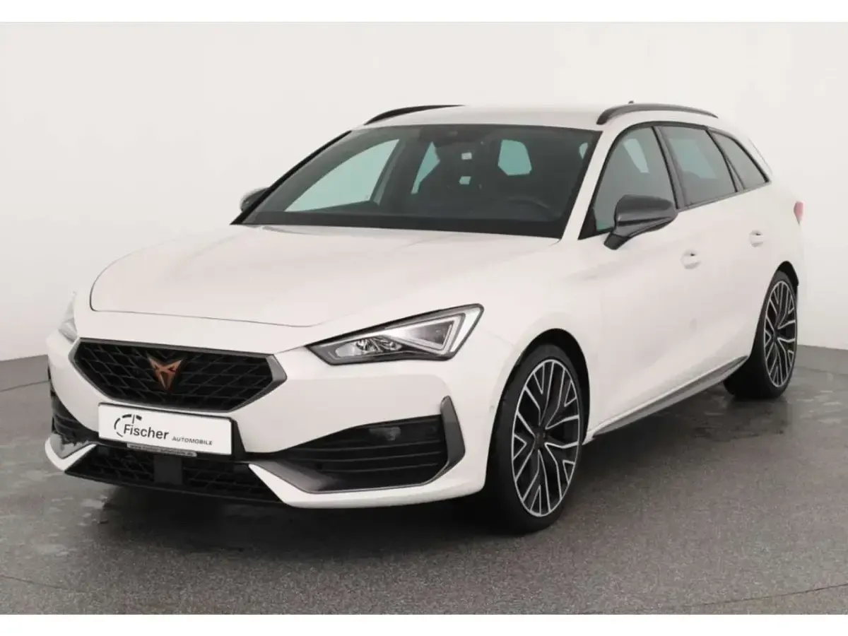 Gebraucht Cupra Leon VZ 245 PS (180 kW) 2023 Weiss Kombi