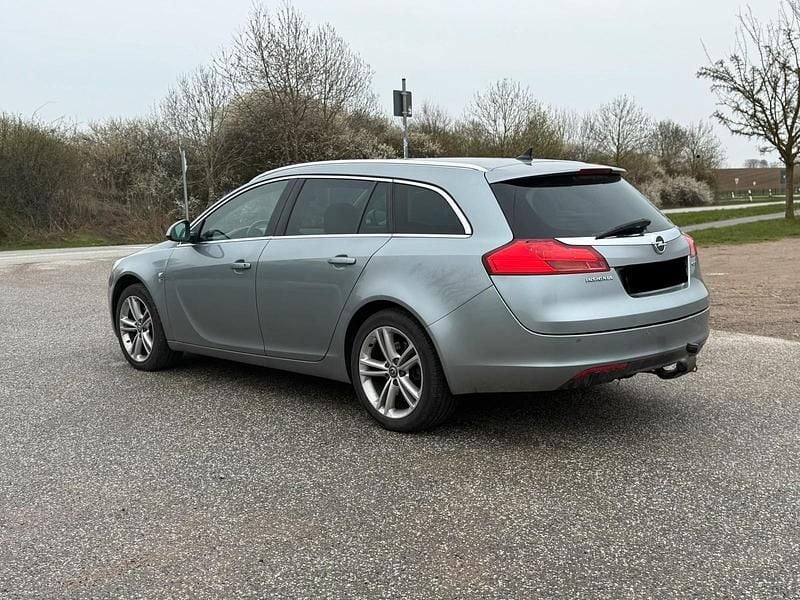 Gebraucht Opel Insignia 160 PS (117 kW) 2013 Andere farben Kombi