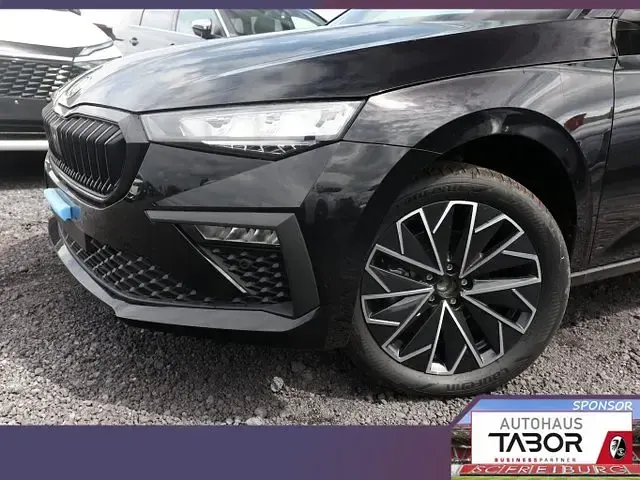 Neu Skoda Scala Dynamic 150 PS (110 kW) 2026 Schwarz metallic Kleinwagen