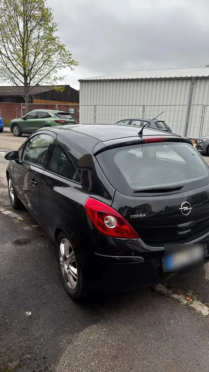 Gebraucht Opel Corsa 80 PS (58 kW) 2008 Schwarz Kleinwagen