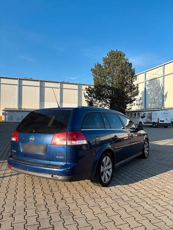 Gebraucht Opel Vectra 110 PS (80 kW) 2008 Blau Limousine