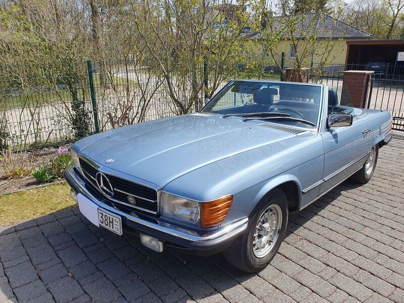 Blau Gebraucht 1985 Mercedes SL380 Cabrio | 32.000 € - Bild 1/3