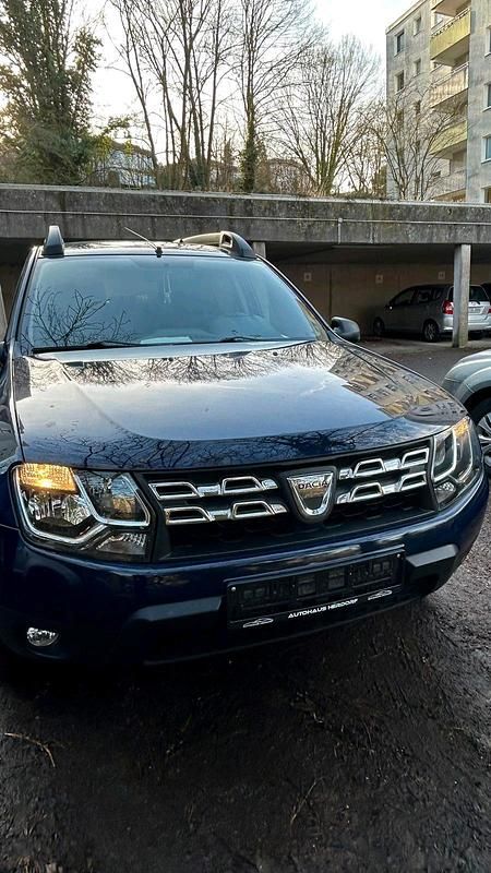 Gebraucht Dacia Duster 122 PS (89 kW) 2014 Blau SUV