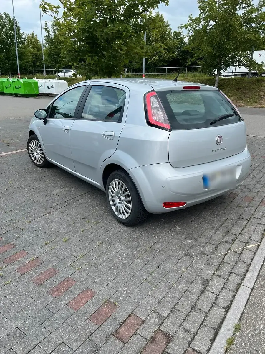 Gebraucht Fiat Punto 75 PS (55 kW) 2012 Kleinwagen