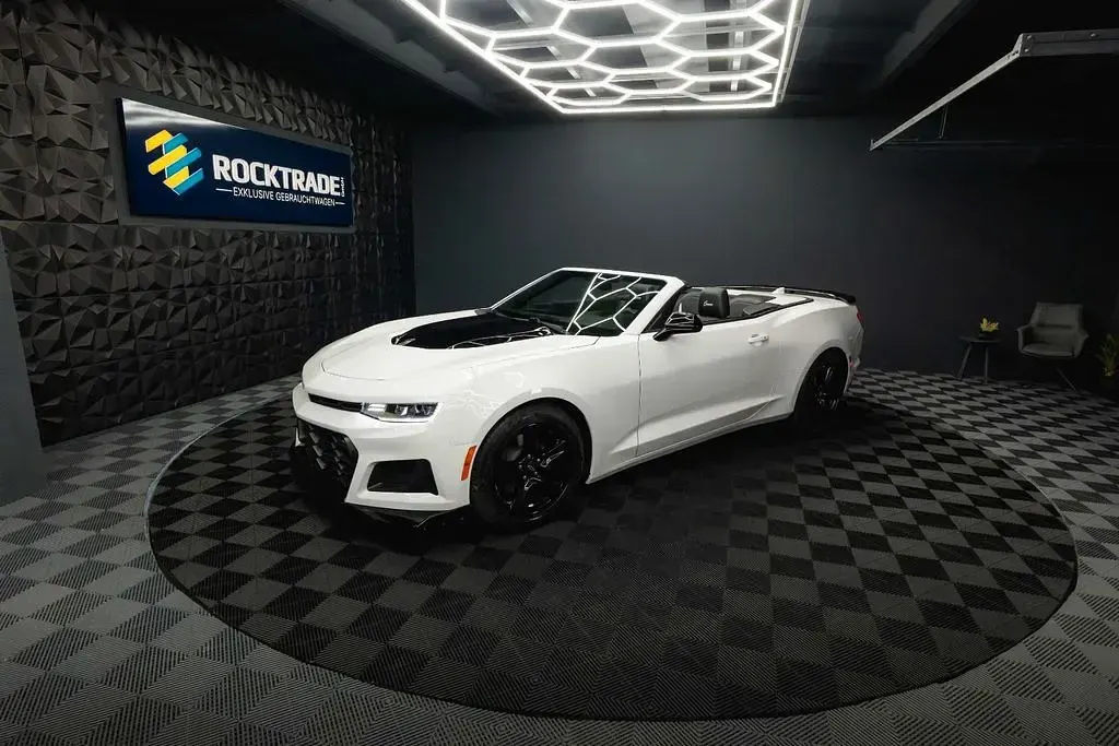 Gebraucht Chevrolet Camaro ZL1 275 PS (202 kW) 2020 Weiß Cabrio