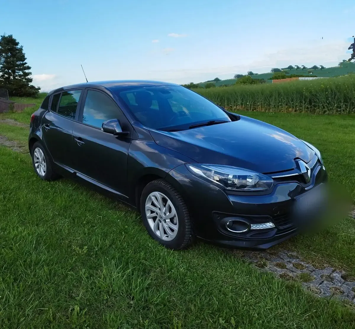 Gebraucht Renault Mégane 116 PS (85 kW) 2014 Grau Limousine