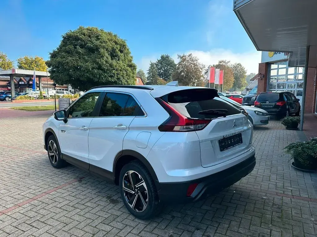 Gebraucht Mitsubishi Eclipse Cross Top 188 PS (138 kW) 2022 Weiß SUV
