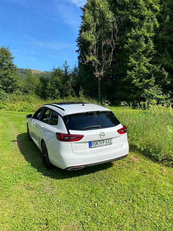 Gebraucht Opel Insignia Ultimate 200 PS (147 kW) 2021 Weiß Kombi