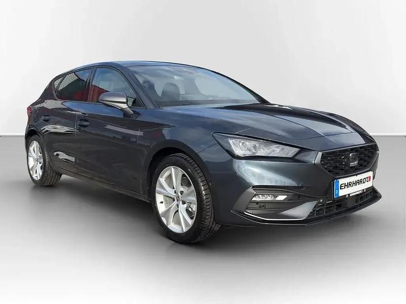 Neu Seat Leon FR 150 PS (110 kW) 2025 Magnetic grau metallic Limousine
