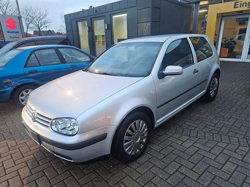 Gebraucht VW Golf IV 75 PS (55 kW) 2002 Silber Limousine