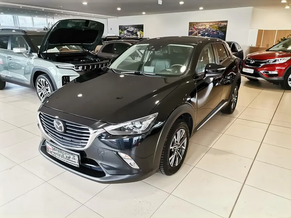 Gebraucht Mazda CX-3 Sports-Line 105 PS (77 kW) 2015 Onyxschwarz metallic SUV