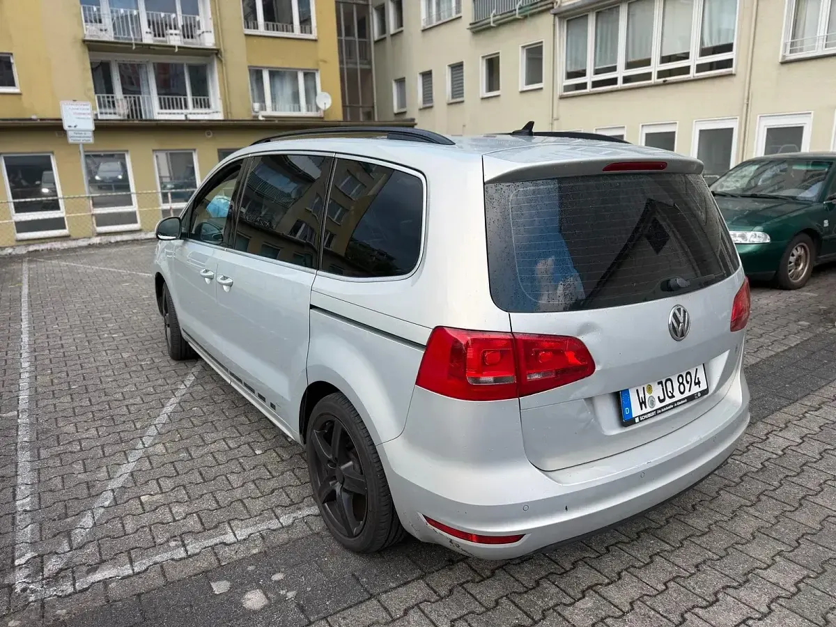 Gebraucht VW Sharan 170 PS (125 kW) 2012 Andere farben Van / Kleinbus