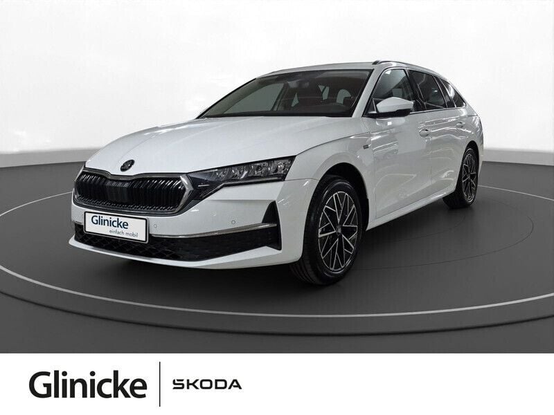 Weiß Gebraucht 2022 Skoda Octavia Tour Kombi | 33.095 € - Bild 1/4