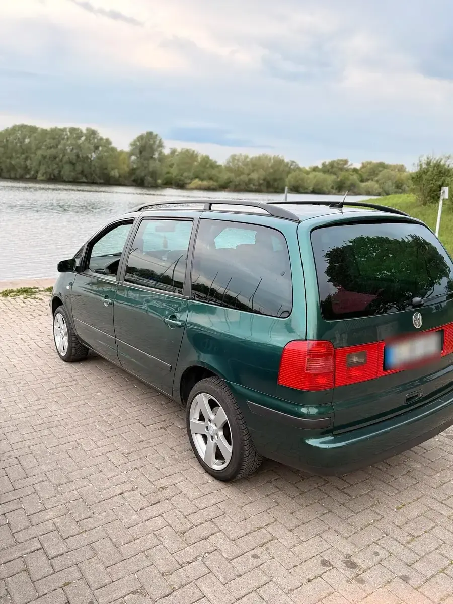 Brugt VW Sharan 116 HK (85 kW) 2001 Grøn MPV
