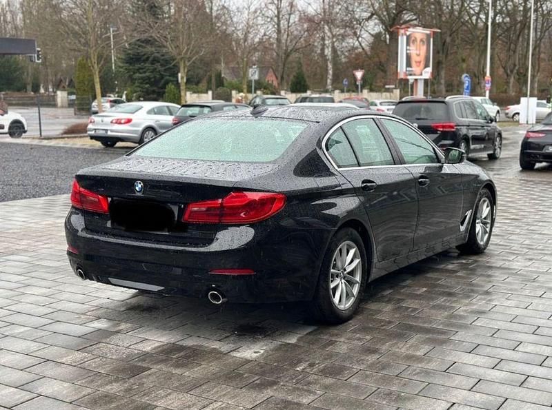 Gebraucht BMW 530 Performance 265 PS (194 kW) 2017 Schwarz Limousine