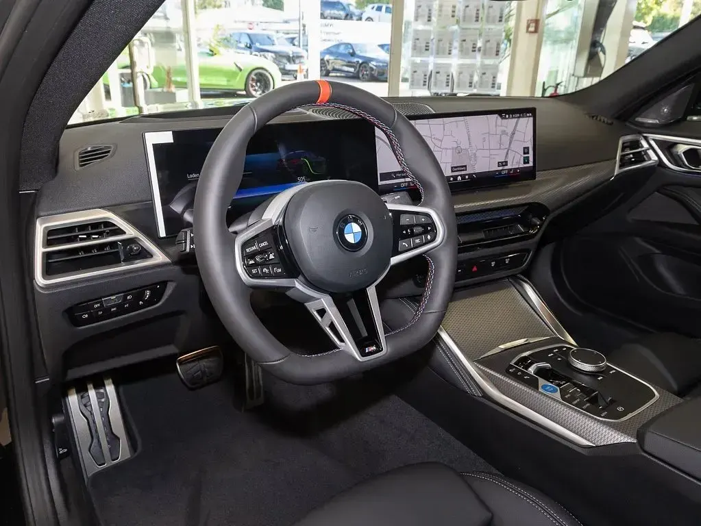 Neu BMW i4 M Sport 442 kW (601 PS) 2026 Saphirschwarz Limousine