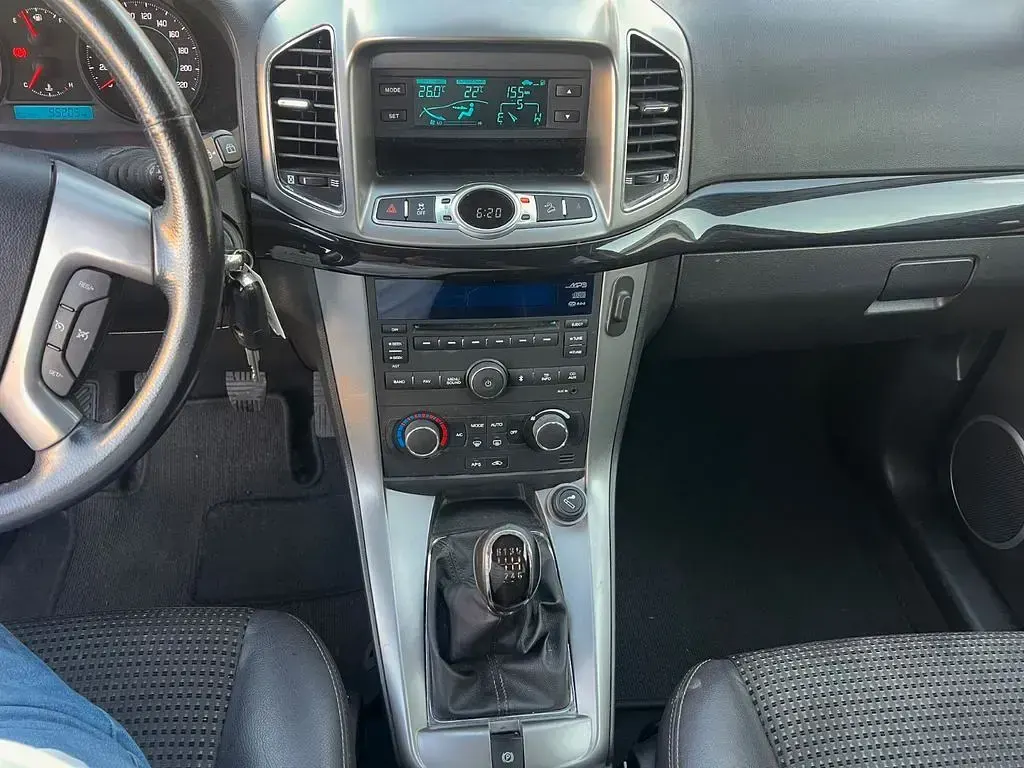 Gebraucht Chevrolet Captiva LT 167 PS (122 kW) 2011 Schwarz SUV