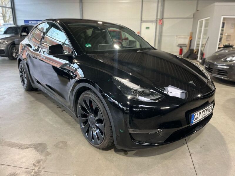 Schwarz Gebraucht 2023 Tesla Model Y Performance SUV | 36.950 € (Superpreis) - Bild 1/4