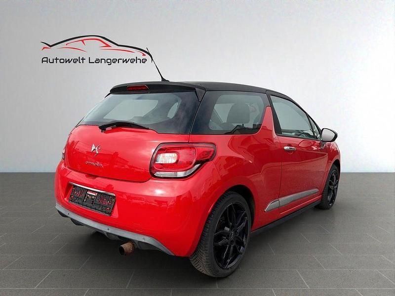 Gebraucht Citroën DS3 Chic 95 PS (69 kW) 2012 Rot Kleinwagen