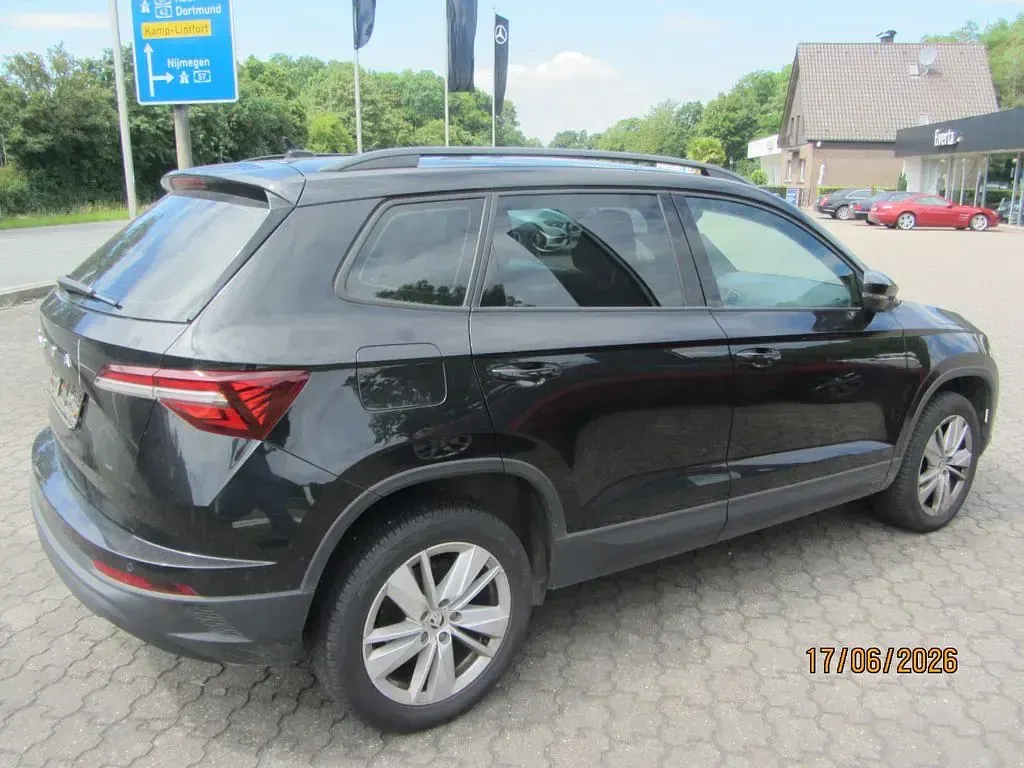 Gebraucht Skoda Karoq Ambition 150 PS (110 kW) 2023 Schwarz SUV