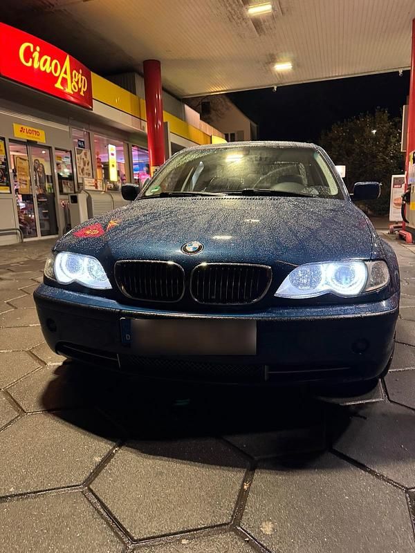 Gebraucht BMW 330 231 PS (169 kW) 2002 Blau Limousine