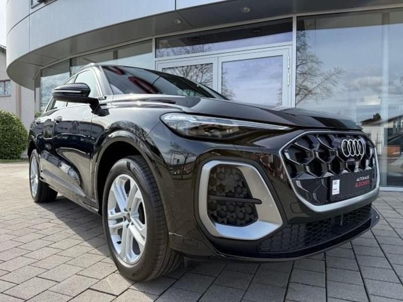 Second-hand Audi Q5 Sport 204 CP (150 kW) 2025 Negru SUV