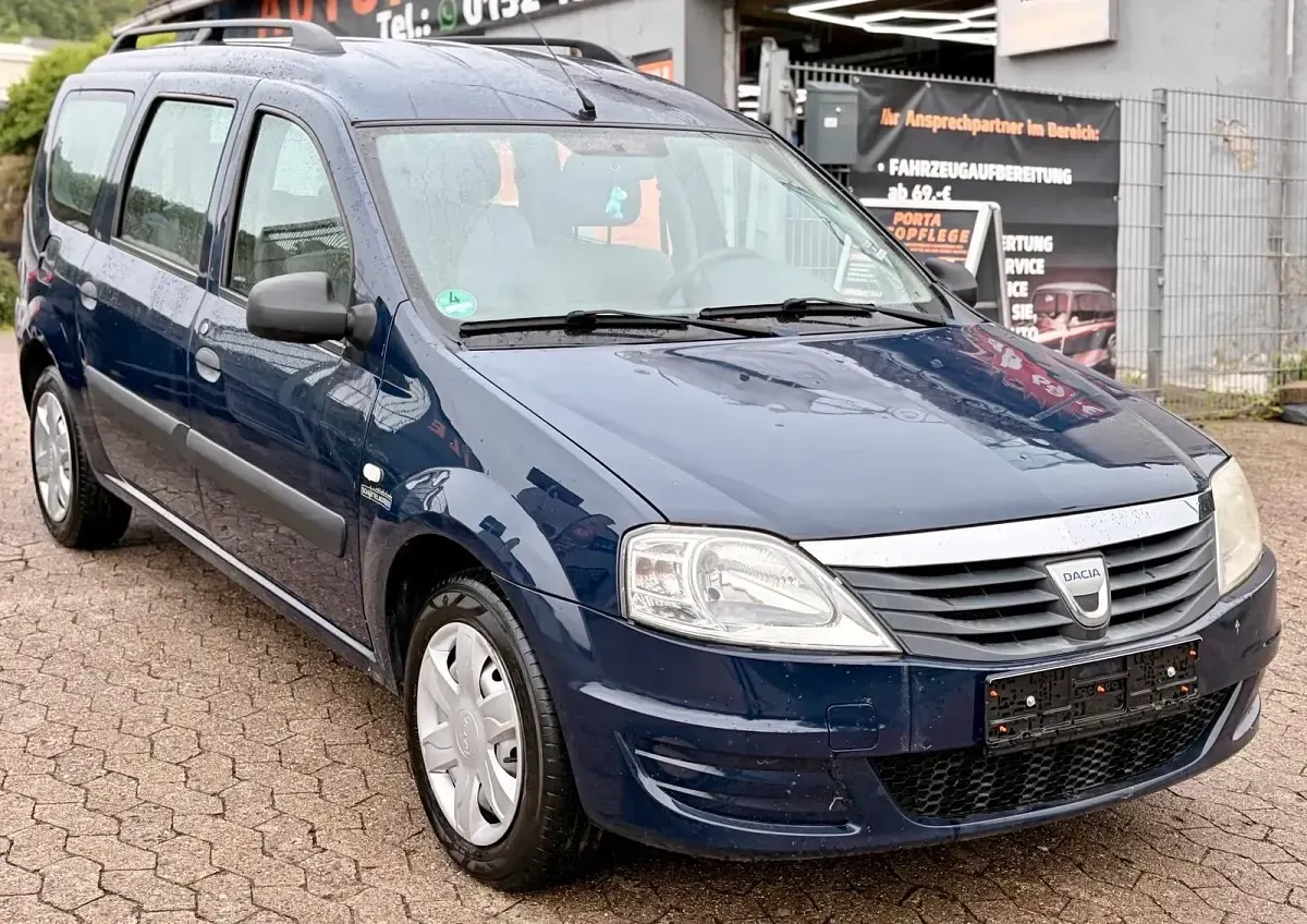 Gebraucht Dacia Logan 105 PS (77 kW) 2010 Blau Kombi