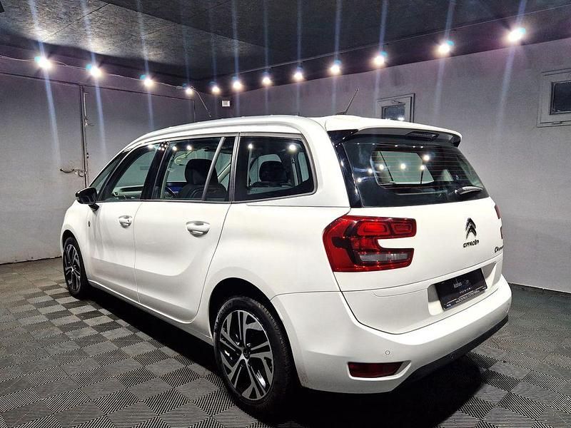 Gebraucht Citroën C4 SpaceTourer 131 PS (96 kW) 2022 Weiß Van / Kleinbus