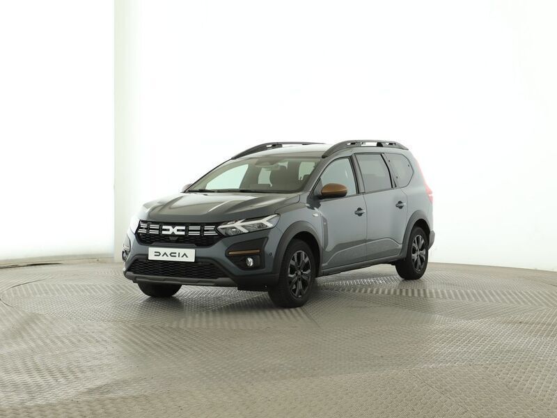 Grau Gebraucht 2024 Dacia Jogger Extreme Van / Kleinbus | 20.990 € (Fairer Preis) - Bild 1/4