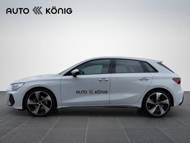 Używany Audi A3 S-Line 150 KM (110 kW) 2024 Biały Sedan/Limuzyna