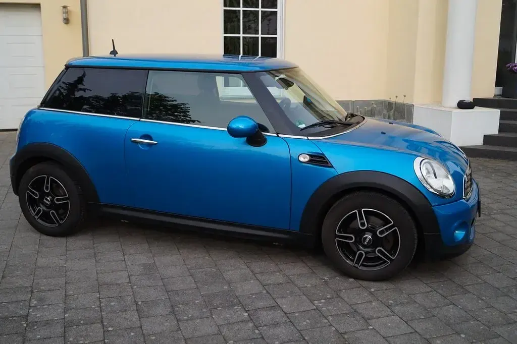 Gebraucht Mini ONE 75 PS (55 kW) 2011 Blau Kleinwagen