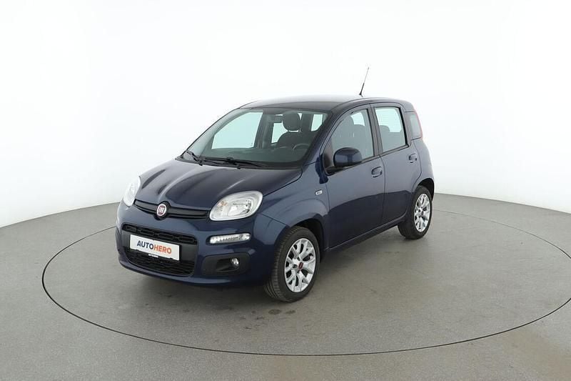 Blau Gebraucht 2018 Fiat Panda Lounge Kleinwagen | 8.440 € (Fairer Preis) - Bild 1/3