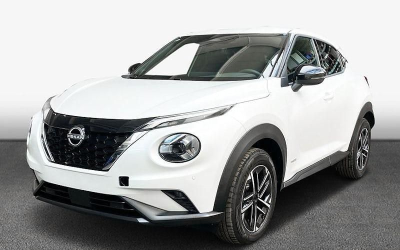 Neu Nissan Juke N-Connecta 143 PS (105 kW) 2025 Pearl white SUV