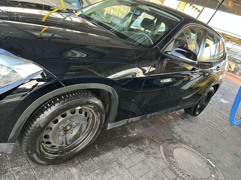 Gebraucht BMW X1 150 PS (110 kW) 2015 Schwarz SUV