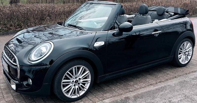 Schwarz Gebraucht 2018 Mini Cooper S Cabriolet Cabrio | 22.700 € (Fairer Preis) - Bild 1/4