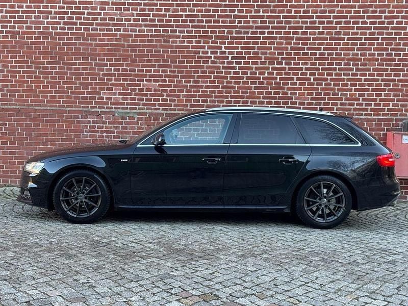 Gebraucht Audi A4 S-Line 245 PS (180 kW) 2014 Schwarz Kombi