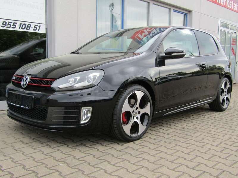 Deep black perleffekt Gebraucht 2010 VW Golf VI GTI Kleinwagen | 7.690 € (Fairer Preis) - Bild 1/4