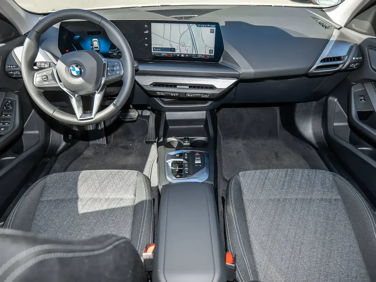 Gebraucht BMW 120 Shadowline 156 PS (114 kW) 2026 Weiß Kleinwagen