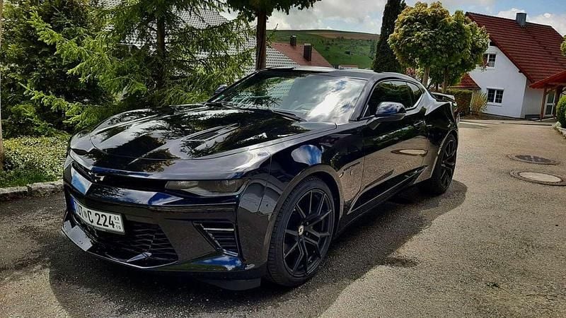 Schwarz Gebraucht 2019 Chevrolet Camaro Coupé | 44.800 € (Fairer Preis) - Bild 1/4