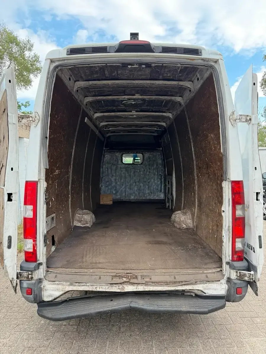 Gebraucht Iveco Daily 115 PS (84 kW) 2007 Weiß Van / Kleinbus