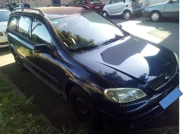 Gebraucht Opel Astra 103 PS (75 kW) 1999 Blau metallic Kombi