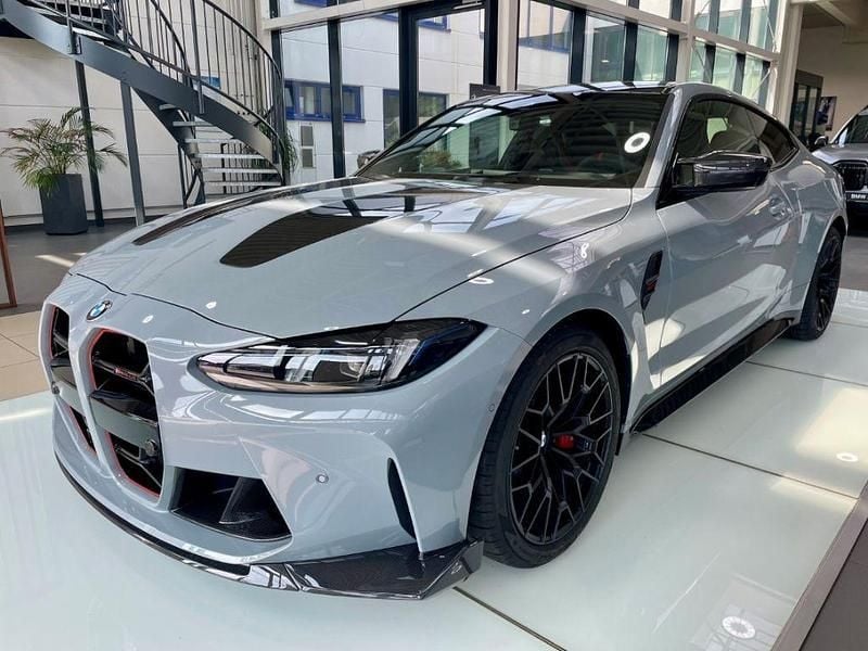 Grau Neu 2025 BMW M4 Performance Coupé | 145.900 € (Teuer) - Bild 1/4